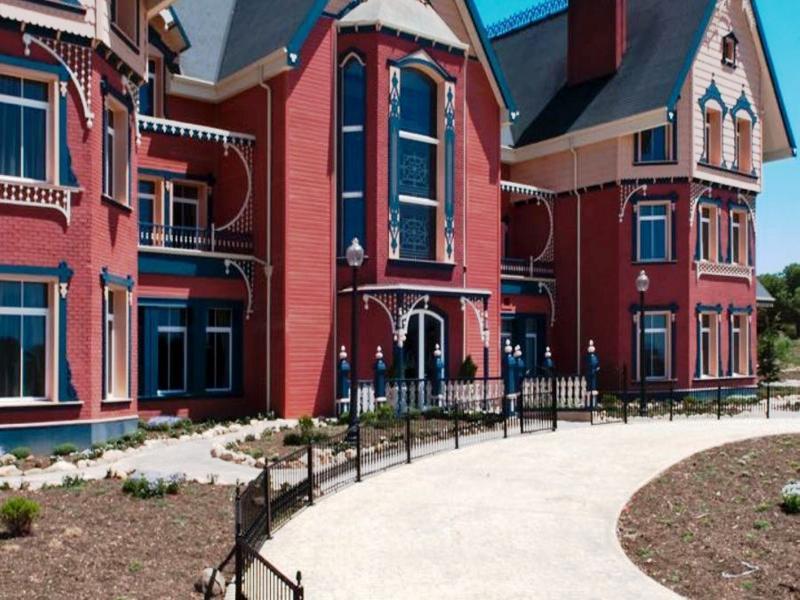 Portaventura Hotel Lucy'S Mansion - Includes Unlimited Access & Express Wristband To Portaventura Park & Ferrari Land Salou Eksteriør bilde